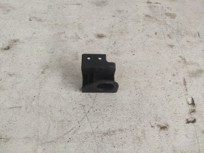 Kia carens iv 1.7crdi кронштейн інтеркулер фото №1