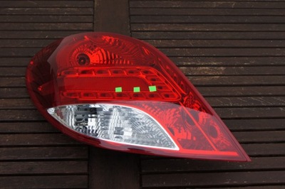 Лампа peugeot 207 lift хетчбек led ліва задня фото №1