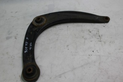 Рычаг правый peugeot 308 t7 #1084 фото №1