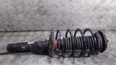 Mcperson лівий перед передній peugeot 208 фото №1