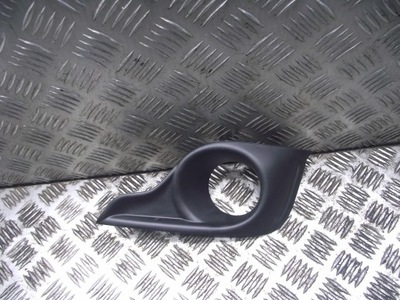 Решітка протитуманної фари права решітка радіатора заглушка ds4 i citroen 14r 9688186477 фото №1