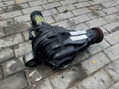 Jeep grand cherokee wk2 дифференциал мост перед 3.45 фото №1