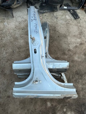 Блок двигуна середній поріг fiesta mk8 правий фото №1