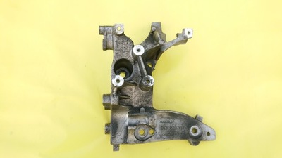 Peugeot 208 кронштейн генератора 1.6 e-hdi фото №1