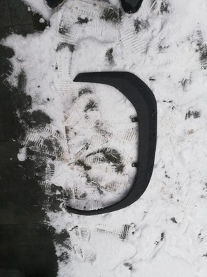 Yaris cross iv молдинг крыла правый перед 21- фото №1