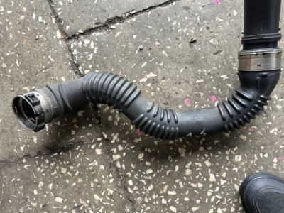 Mercedes cla w117 gla w156 cdi труба шланг патрубок інтеркулер повітря фото №1