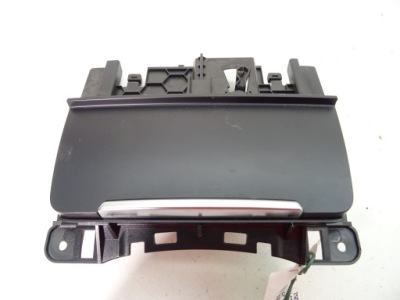 Попільничка бардачок audi оригінальний номер 8k0857951 фото №1