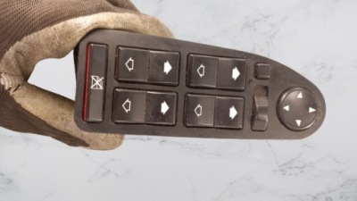 Переключатель окон bmw 2.0b 00r фото №1