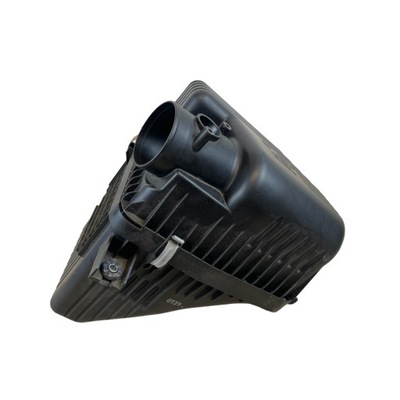 Grand vitara ii корпус фільтра повітря 2.4 b фото №1