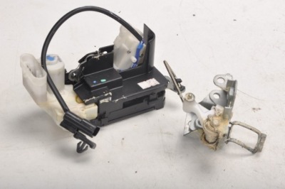 Bentley arnage замок дверь левый задний  задний 8 pin фото №1