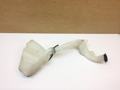 Peugeot 2008 бак бачок омывателя фото №1