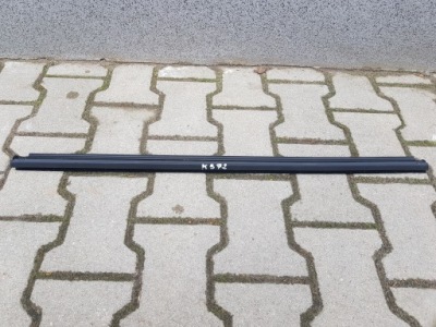 Молдинг ущільнювач mercedes b-klasa a2477252701 фото №1