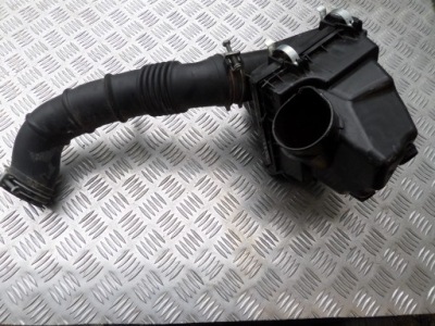 Toyota yaris cross 1.5 hybrid корпус фильтра воздуха фото №1