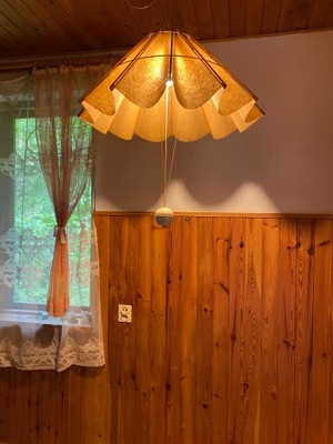 Drewniano - materiałowa lampa sufitowa