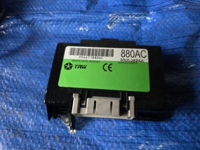 Модуль комфорта chrysler оригинальный номер p04671880ac фото №1