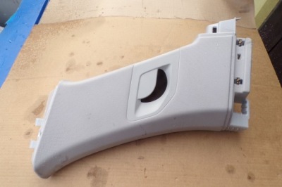 Захист стійка права 760867288 vw touareg iii фото №1