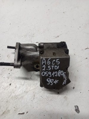 Дросельна заслінка audi a6 c5 2.5 tdi 059128063a фото №1