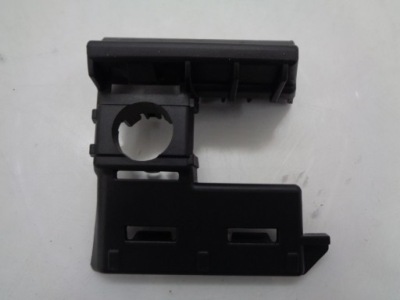 Porsche taycan 9j1 кронштейн напрямна кронштейн pdc фото №1