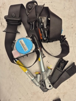 Ремни натяжители ремней натяжители перед insignia a фото №1