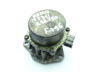 Renault modus 04-12 1.5 dci насос вакуум фото №1