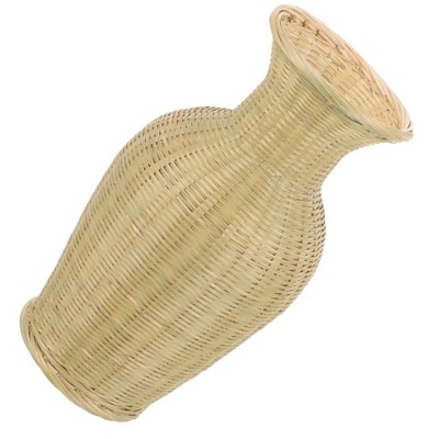 Bambusowy wazon pleciony ze słomy