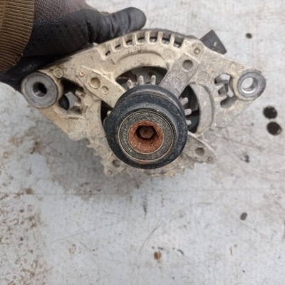 Генератор alfa romeo 159 3.2 jts 104210-2770 фото №1