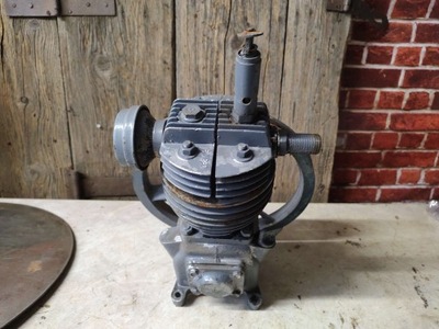 Stara sprężarka kompresor pompa agregat powietrza