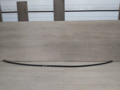 Avensis verso 01-06r молдинг дахова права фото №1