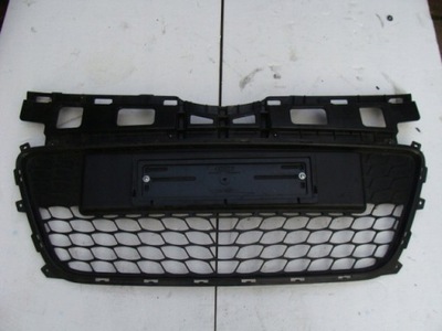 Hyundai i30 07-12 решітка перед бампера фото №1