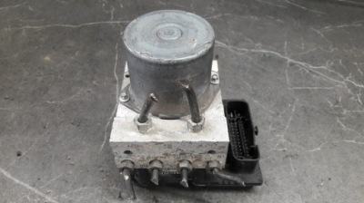 Mercedes-benz оригінальний номер 0265951352 насос abs фото №1