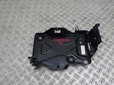 Основание аккумулятор jeep compass ii 844aa30622 фото №1
