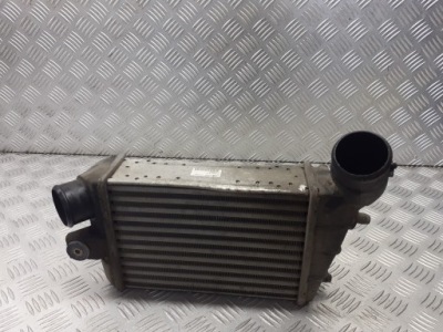 Интеркулер alfa romeo 147 1.9 jtd 517159990 фото №1