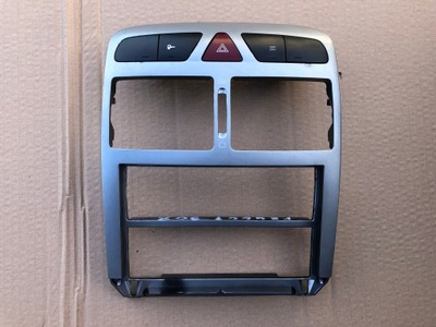 Панель рамка консолі peugeot 307 sw 2001-2005 фото №1