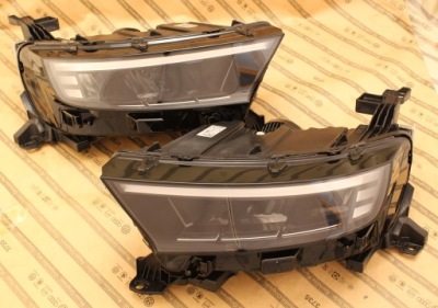 Opel mokka b lift 24+ лампа лампи перед full led l+r 9860321280 9860326480 фото №1