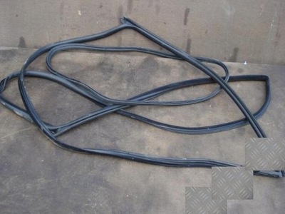 Peugeot 407 coupe прокладка дверь фото №1