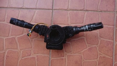 Hyundai i30 перемикач комбінований стрічка подушка безпеки фото №1