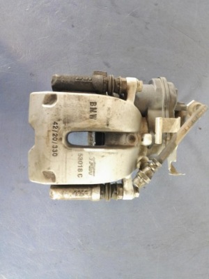 Bmw 5 g30 супорт скоба задня лівий 53018c фото №1