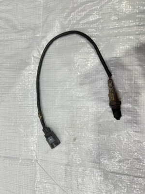 Jaguar датчик лямбда-зонд gj32-9d375-ab фото №1