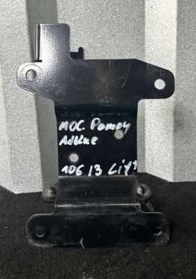 Кронштейн насоса adblue daf xf 106 2152937 фото №1