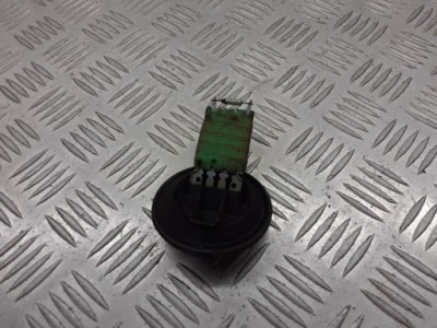 Резистор резистор вентилятор skoda fabia i 1.4 16v фото №1