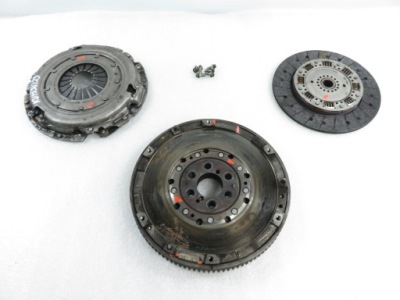 Колесо двомасовий fiat croma ii 1.9 d multijet 150 415084110 фото №1