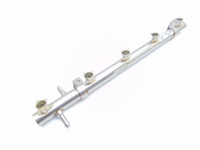 Молдинг упорскування права audi r8 4s huracan 5.2 fsi v10 07l133681ab фото №1