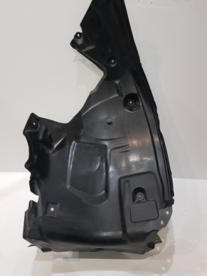 Mercedes gla підкрилок передні ліва a2068840500 фото №1