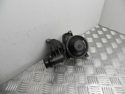 Насос wody bmw 5 touring 2011 4738428 фото №1