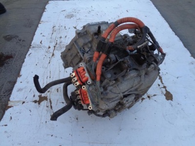 Коробка передач передач toyota auris ii 1.8 гибрид at фото №1