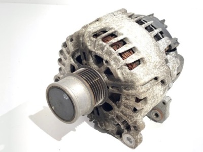 Генератор vw t-roc 04c903021a 1.5 150km фото №1