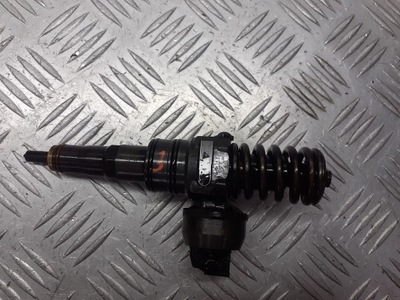 Насос-форсунка volkswagen golf v 1.9 tdi 038130073ag фото №1