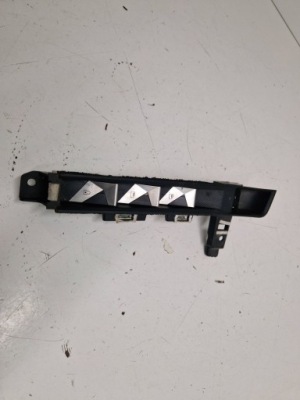 Citroen ds7 crossback 2019 кнопки вікон фото №1