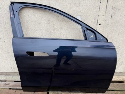 Двері перед передні праве mercedes e-klasa w214 2023- ladne оригінальні фото №1