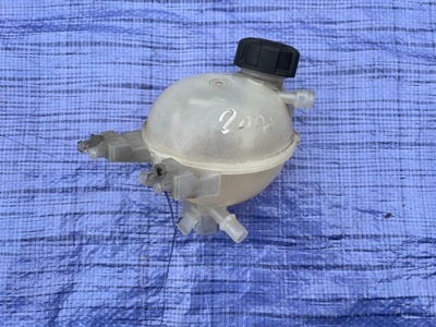 Peugeot 2008 бачок расширительный фото №1